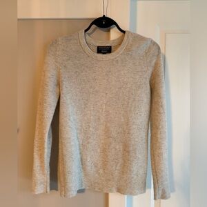 Banana Republic Crew Neck Sweater